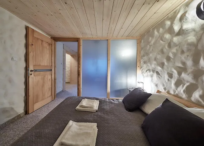 Pod Scieta Lipa Chalet *