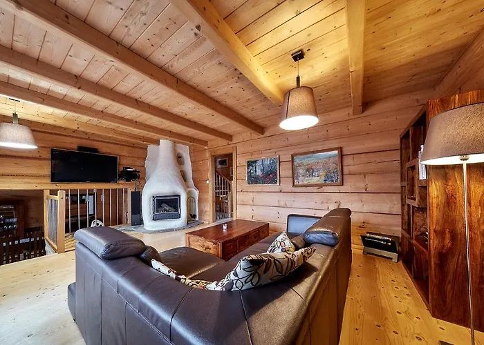 Pod Scieta Lipa Chalet *